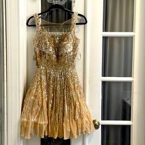 Gold Sherri Hill Prom Dress size 8